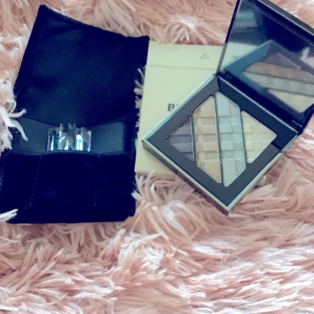 New Burberry Chic Complete Eyeshadow Eye Palette In Box